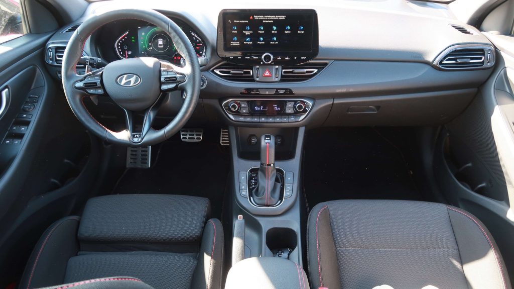 hyundai n line wnetrze